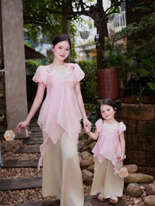 hồng nhi